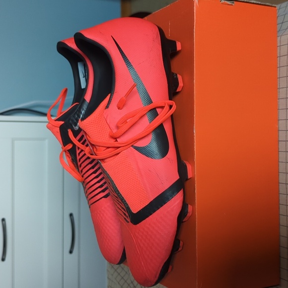 Nike Phantom Venom Academy FG bright crimson Sz 13 - Picture 3 of 6